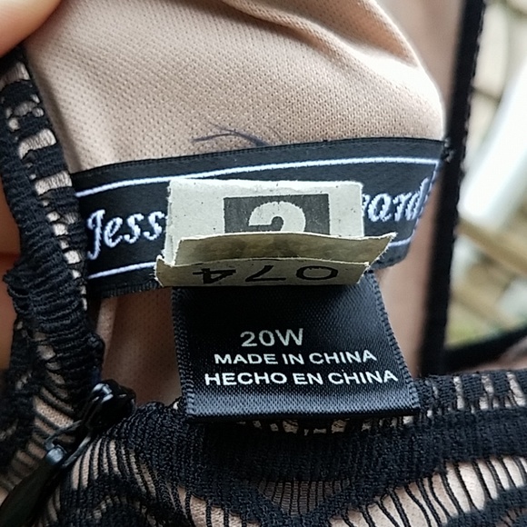 Jessica Howard scalloped cocktail dress - Picture 2 of 3